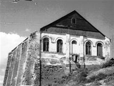 Karo metais buvo sunaikinta gausi Vilkijos žydų bendruomenė, o pokariu nugriauta ir nebenaudojama bei apleista mūrinė sinagoga panemunėje. Miestelis prarado vieną būdingiausių savo panoramos akcentų, ši tapo blankesnė, skurdesnė.A. Bubnio teigimu,...