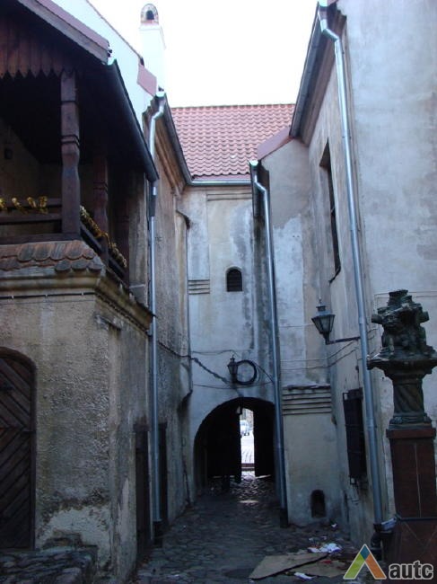 Restauruotų gotikinio ir renesansinio korpusų kiemo fasadai 2009 m. J. Butkevičienės nuotr.