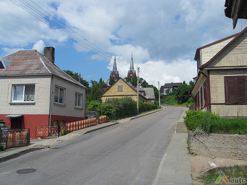 Bažnyčios gatvės perspektyvos. Ž. Rinkšelio nuotr., 2012 m.