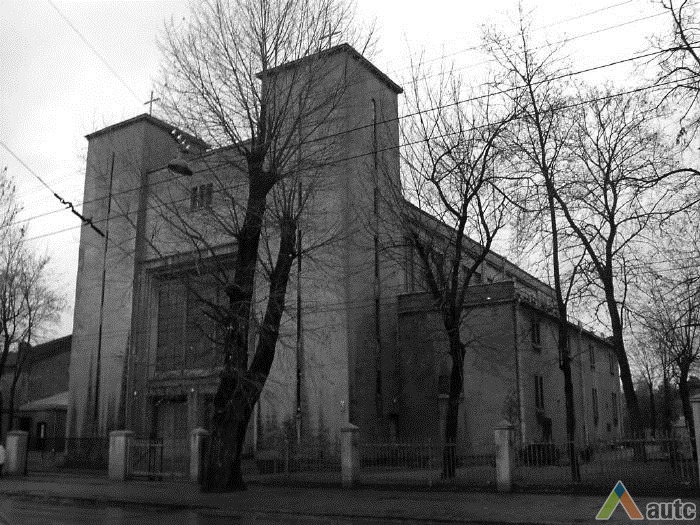 Šančių bažnyčia. 2000 m., V. Petrulio nuotr.