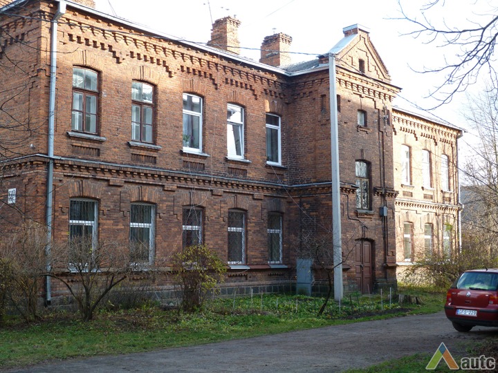 Karininkų gyvenamasis namas. Nuotr. N. Steponaitytė, 2012 m.