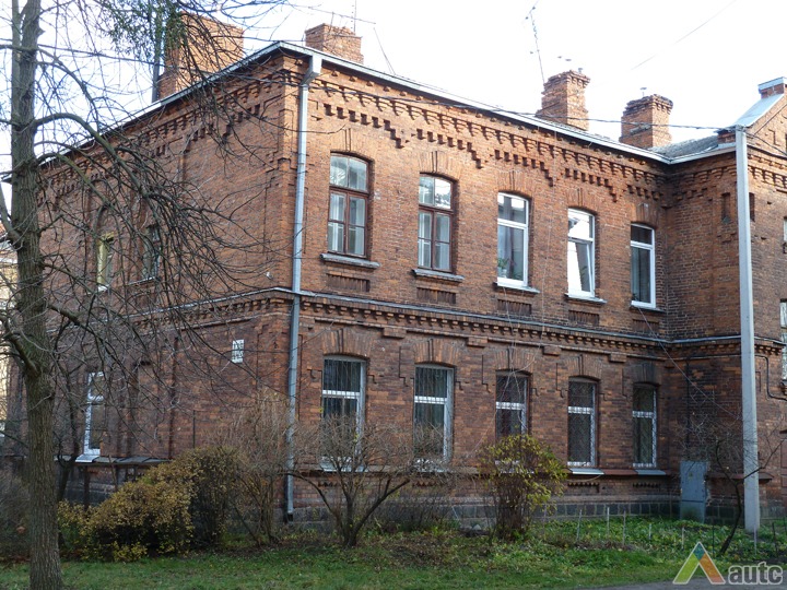 Karininkų gyvenamasis namas. Nuotr. N. Steponaitytė, 2012 m.