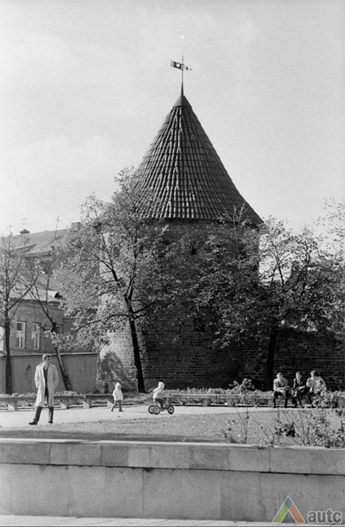 Kaunas defence wall. Photo by V. Gulevičius, 1982, from Lithuanian central state archive, photodocuments department.