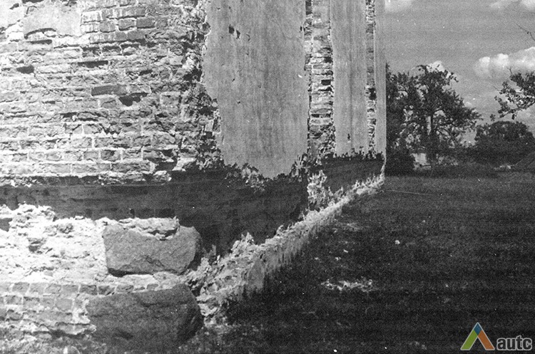 Deltuvos evangelikų reformatų bažnyčia. V. Zubovo nuotr., 1960 m., KTU ASI archyvas, Sk-02706