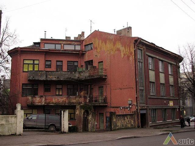 Vaizdas iš Ožeškienės gatvės 2010 m. P. T. Laurinaičio nuotr.