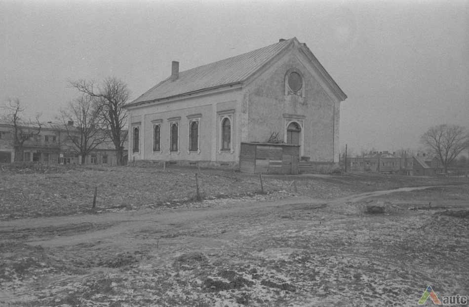 Šiaulių ELB ant kalvelės, iš ŠR, tarp 1945–1950 m. S. Ivanausko nuotr., ŠAM, Neg. Nr. 17586. 