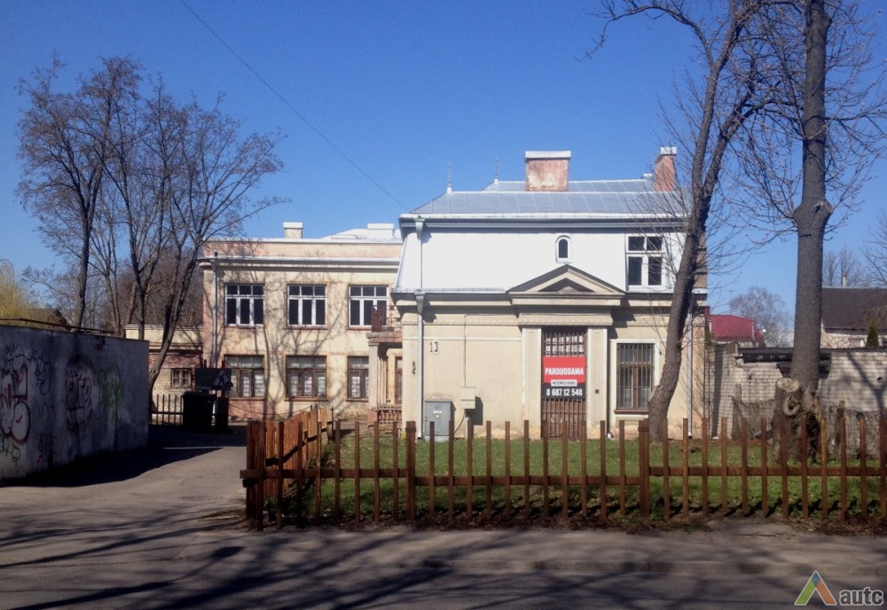 Šoninis fasadas nuo gatvės, P. Lazausko nuotr., 2019 m. 