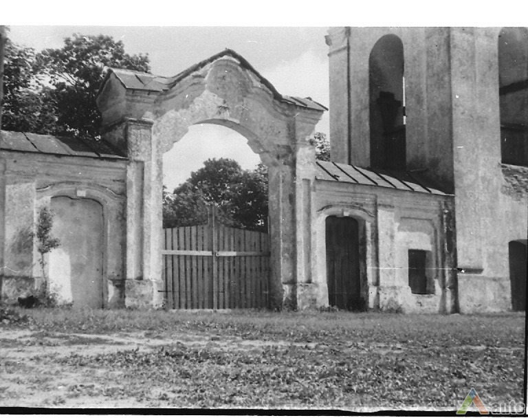Barūnų vienuolynas. Mažeikos nuotr., 1957 m., KTU ASI archyvas, 00094