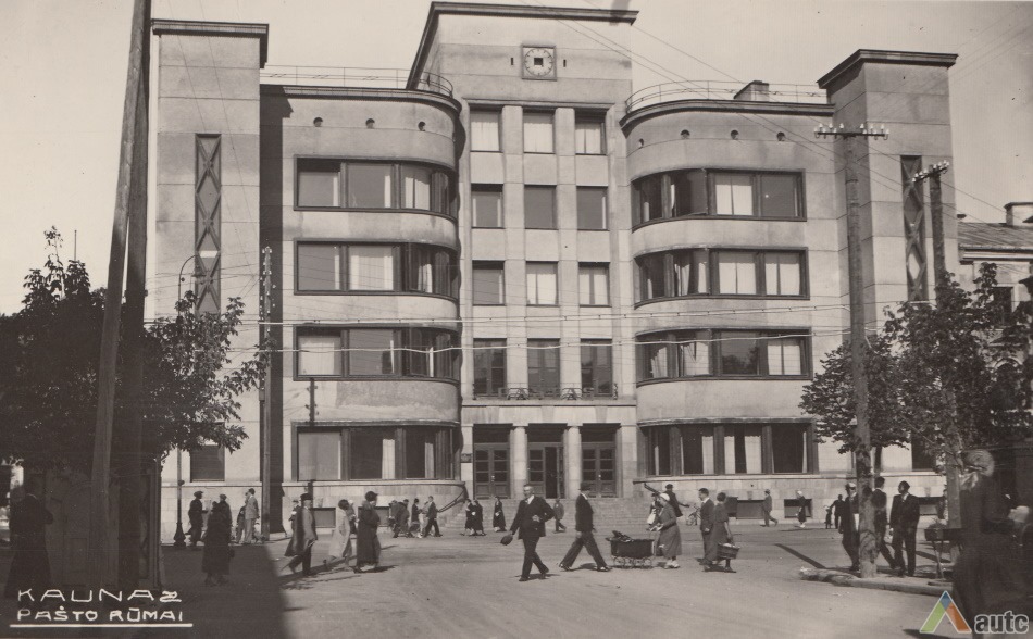Kaunas Central Post Office in the interwar period. Photo from the Lithuanian Central State Archives, Photodocuments Department.