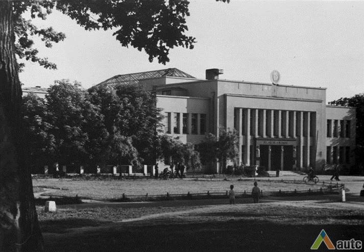 Pastatas 1956 m. KTU ASI archyvas, J. Kiškio nuotr.