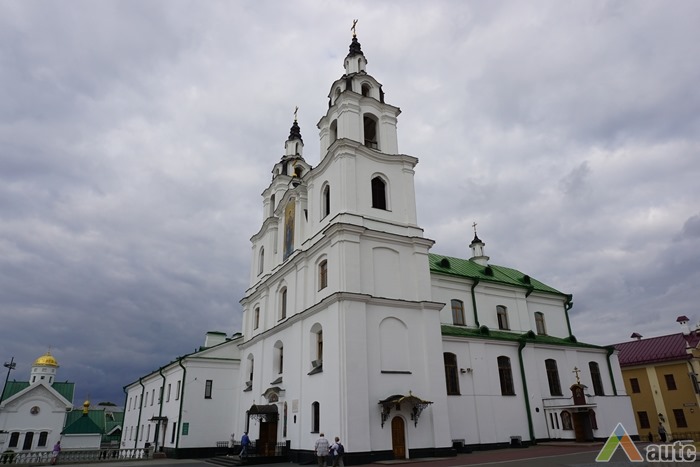 Baltarusija,Bažnyčia,Lietuvos architektūros paveldas Baltarusijoje,Minskas,Vienuolynai